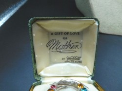 birthstone 3 pc set catamore box top
